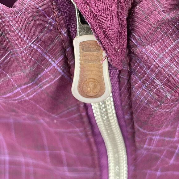 Lululemon Run Hustle Plum Shale Stripe Burgundy Full Zip Hooded Jacket Women 6 - Picture 4 of 12